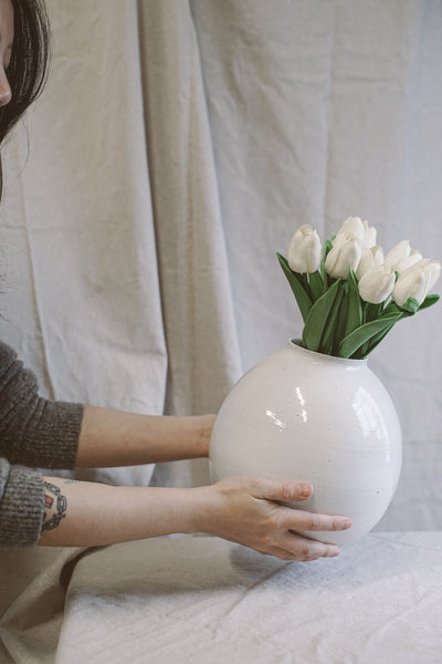 Large speckled moon vase
