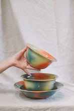 Load image into Gallery viewer, Gradient Nesting Bowl set