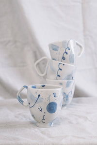 Pinched mug - blue
