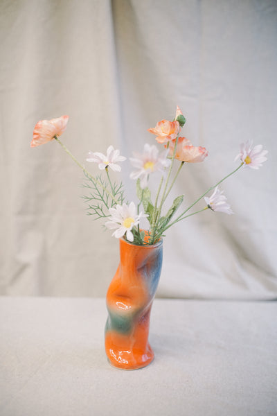 Pinched gradient vase