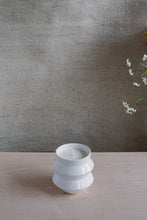 Load image into Gallery viewer, Soy wax candle - speckled white jar