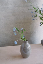 Load image into Gallery viewer, Mini vases - Seconds