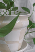 Load image into Gallery viewer, Checkered Planter - 1