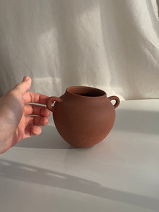 Small red clay vase 2