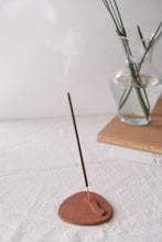Load image into Gallery viewer, Floré Canadian Incense - Frankincense &amp; Myrrh Sticks