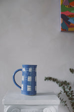 Load image into Gallery viewer, Checkered Mug
