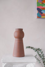 Load image into Gallery viewer, Light tower vase